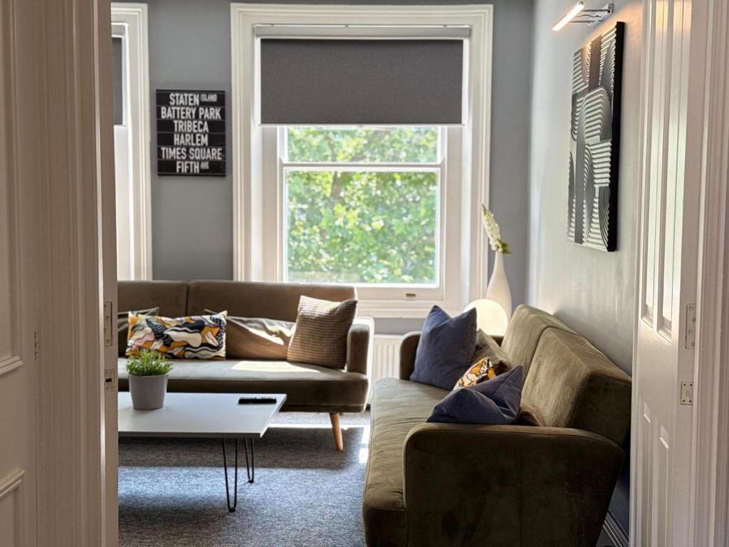 Knightsbridge Two Bed Apartment, London (updated prices 2026)