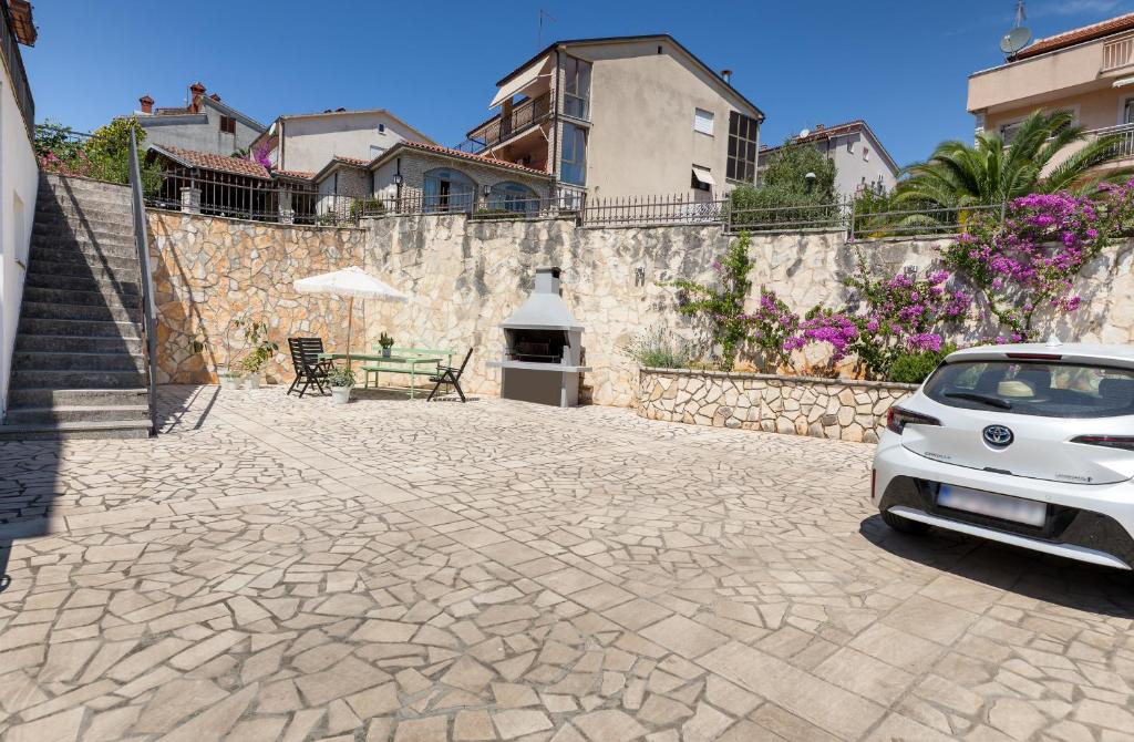 Budynek, w którym mieści się apartament