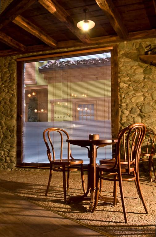 Fotografie z fotogalerie ubytování Hotel Çarshia e Jupave v destinaci Gjakove