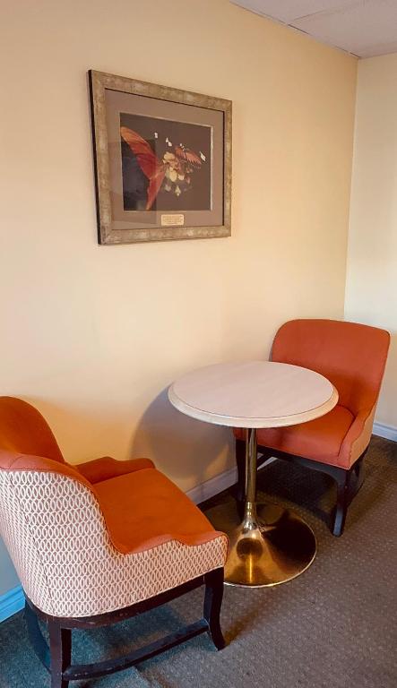 Empress Inn and Suites by the Falls - Resim 11