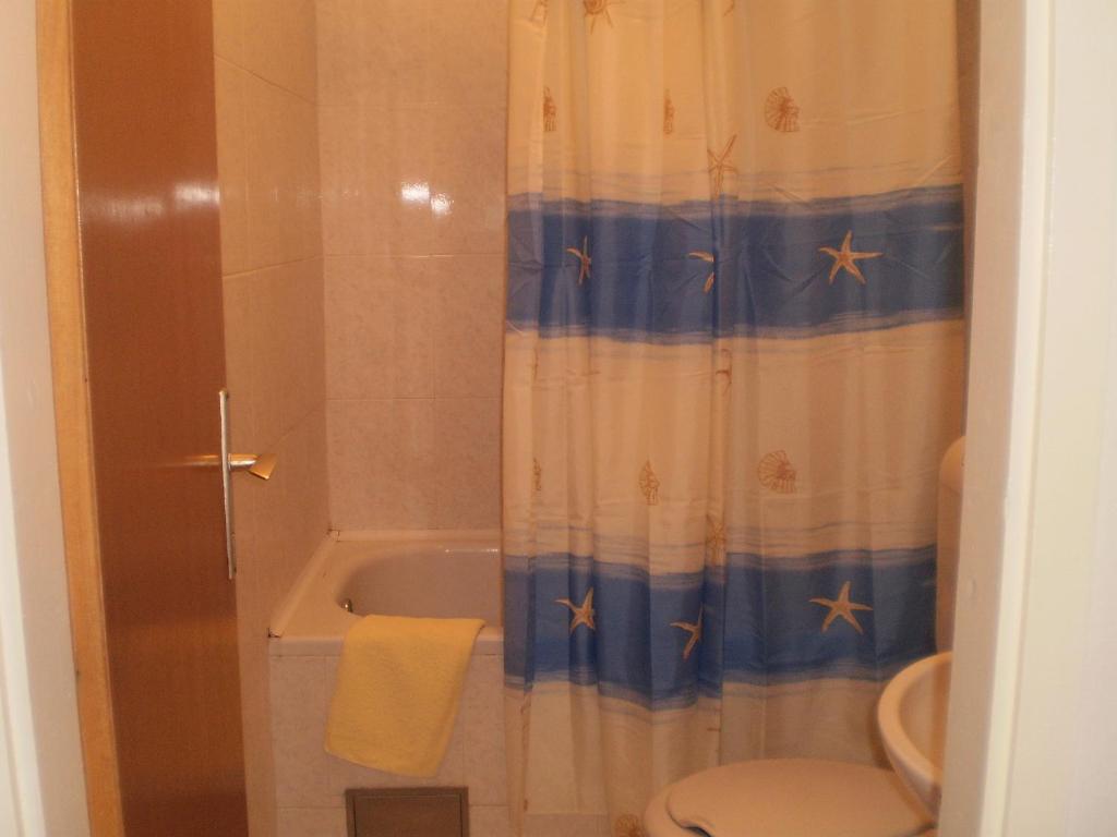 Kúpeľňa v ubytovaní Apartments Kuzman
