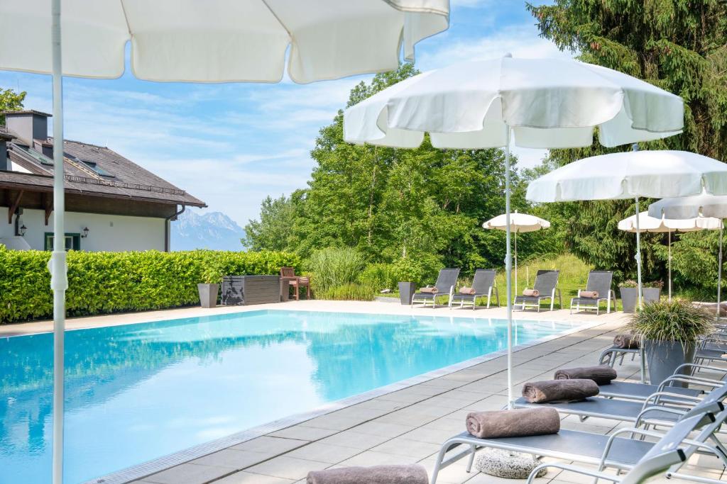 Romantik Hotel Die Gersberg Alm mit Panoramablick auf Salzburg - Resim 4