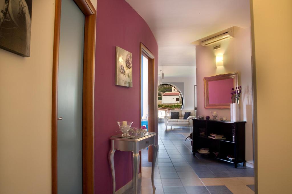 TV a/nebo společenská místnost v ubytování B&B Il Mandorlo