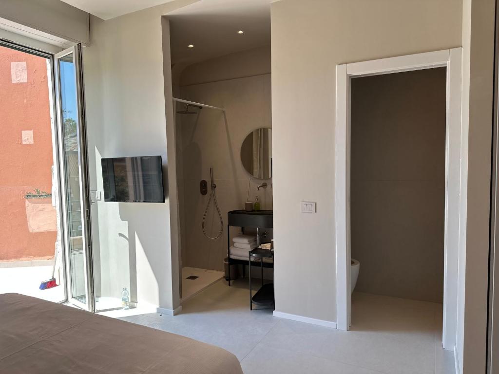 Hotel San Michele - Deluxe Double Room With Balcony