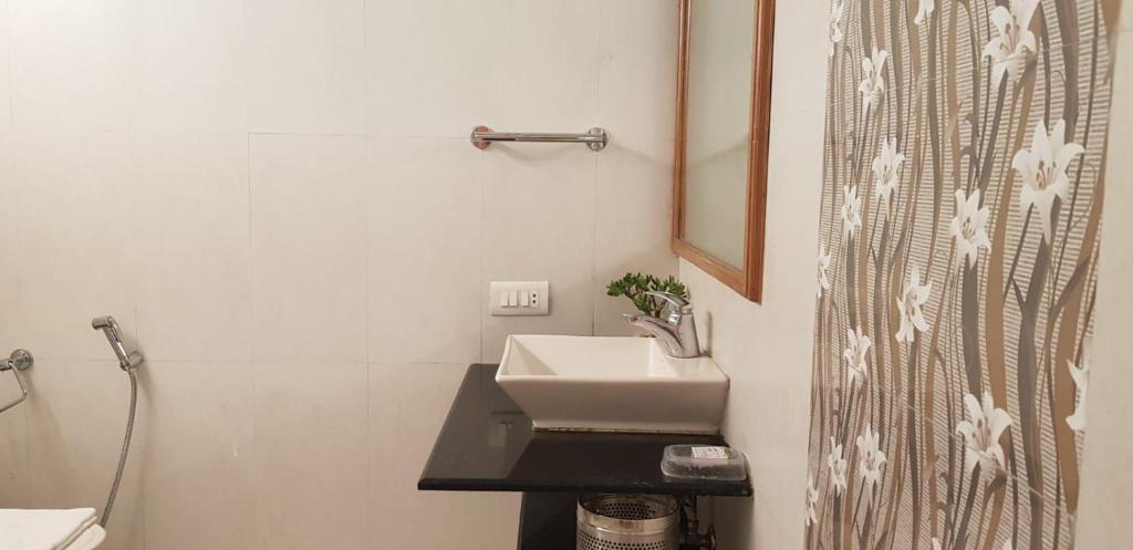 Koupelna v ubytování Hotel Padmini NIvas
