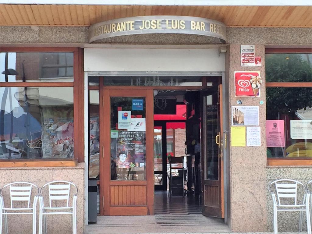 Certifikát, ocenenie alebo iný dokument vystavený v ubytovaní Hostal Restaurant Jose Luis