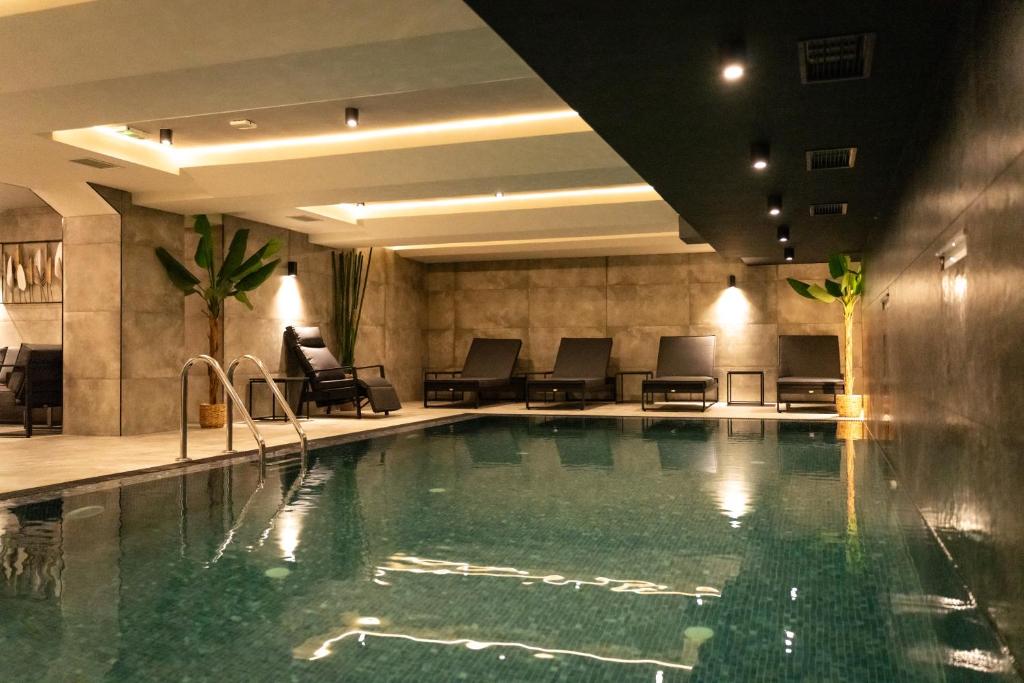 Lumière Hotel Pool & SPA - Resim 13