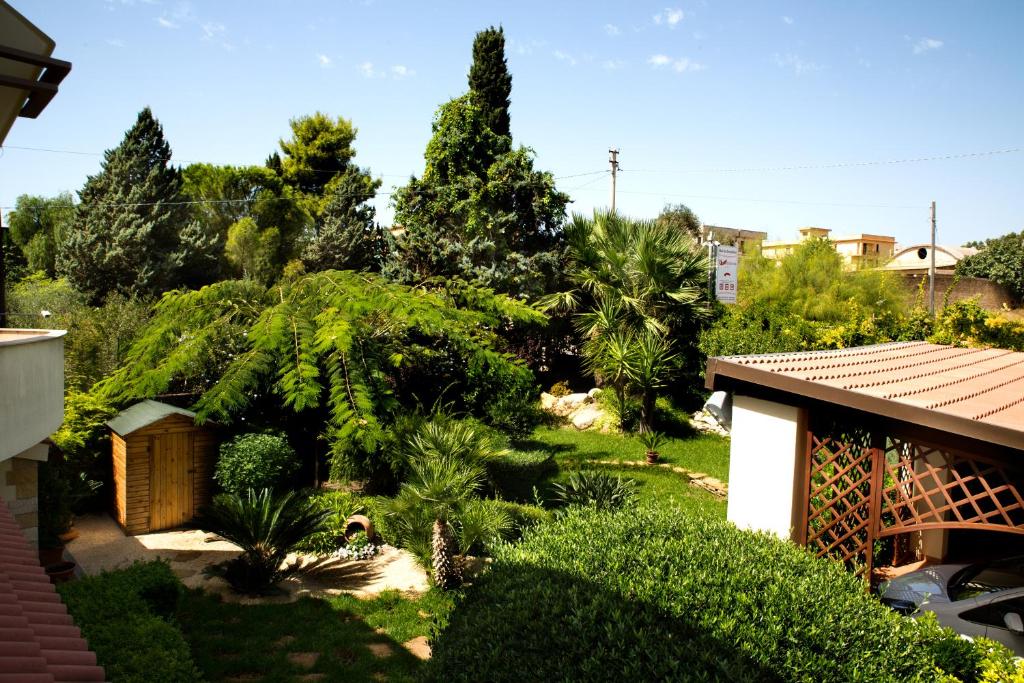 Zahrada ubytování B&B Il Mandorlo
