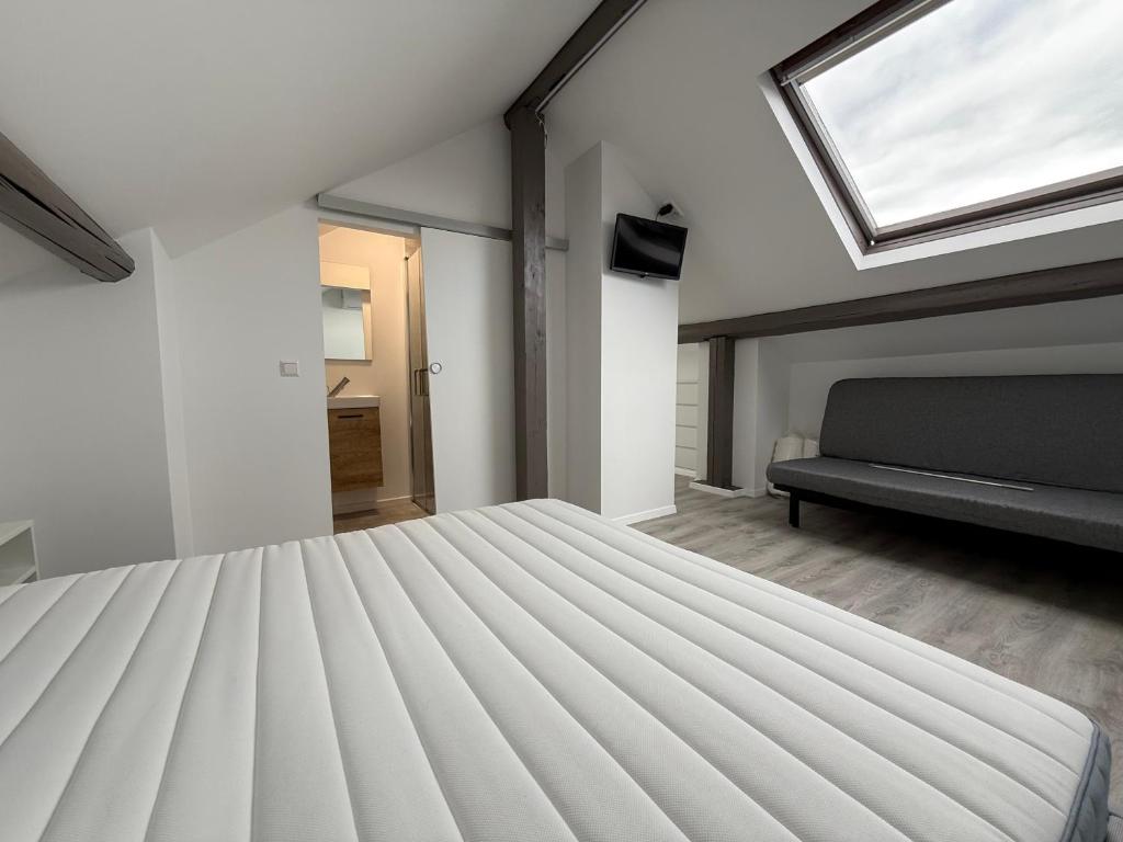 Le Gaston de Belair - Room 007 - Shared Kitchen - Resim 6