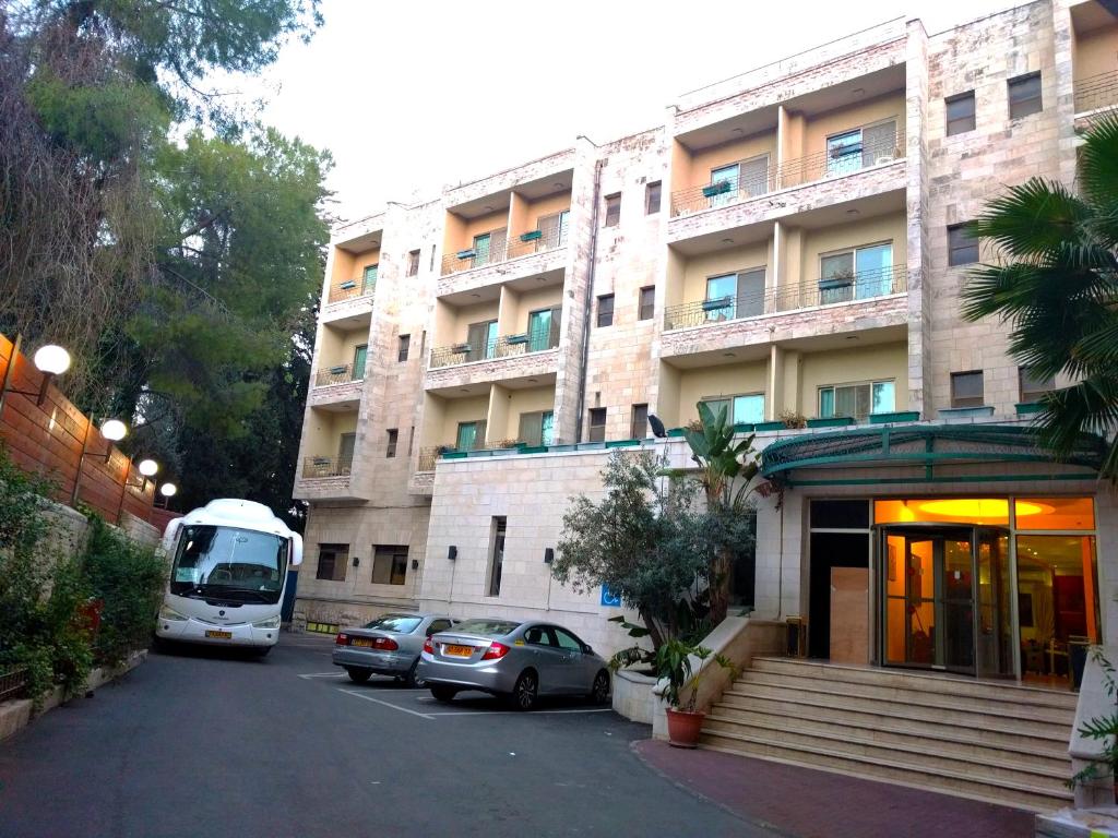 Budova, kde se hotel nachází