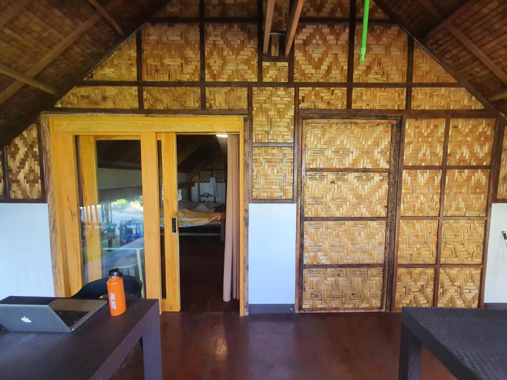 Posezení v ubytování Coleto Siargao