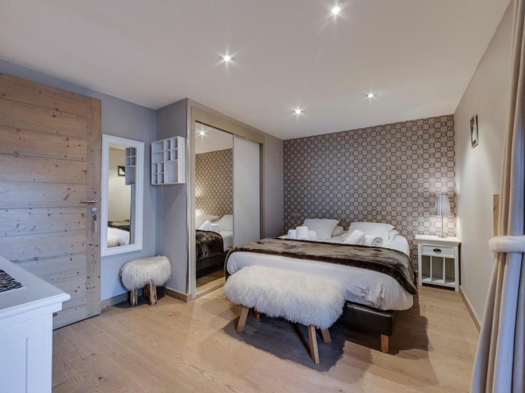 Posteľ alebo postele v izbe v ubytovaní Appartement spacieux, 4 chambres, 8 personnes, WiFi, Tignes le Lac - FR-1-641-15