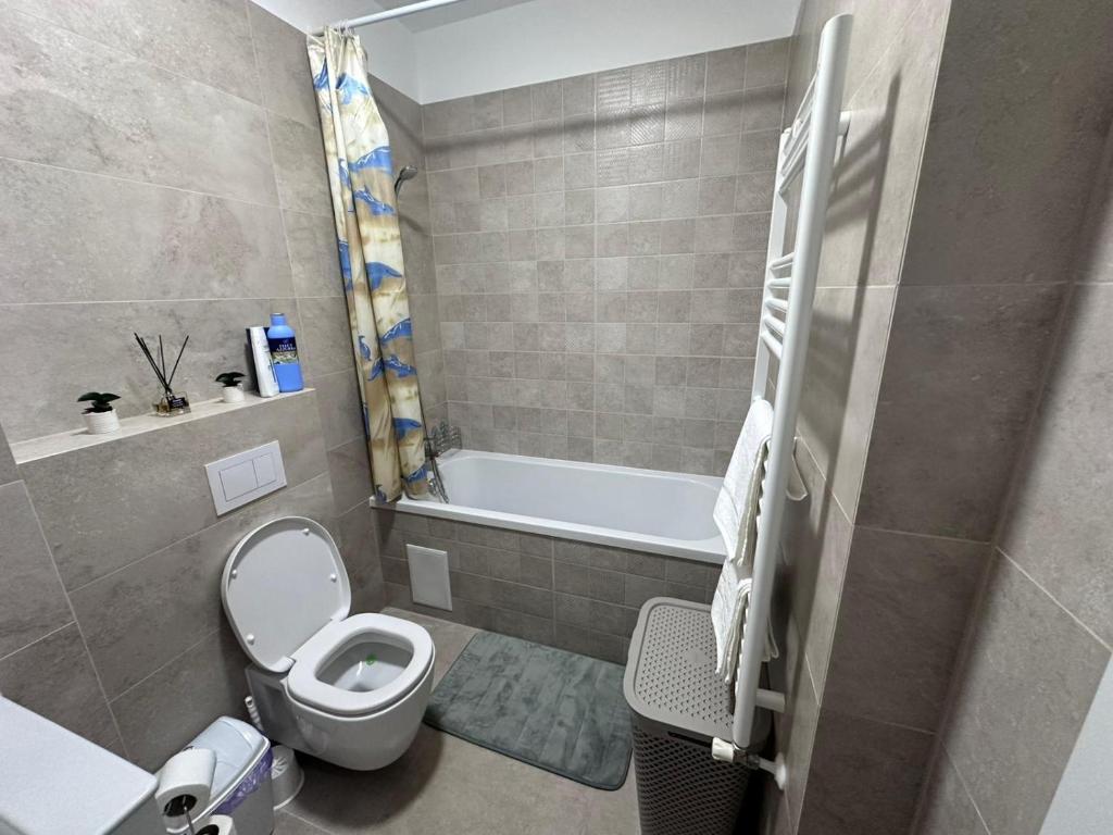 Ένα μπάνιο στο ADORA 3 Luxury