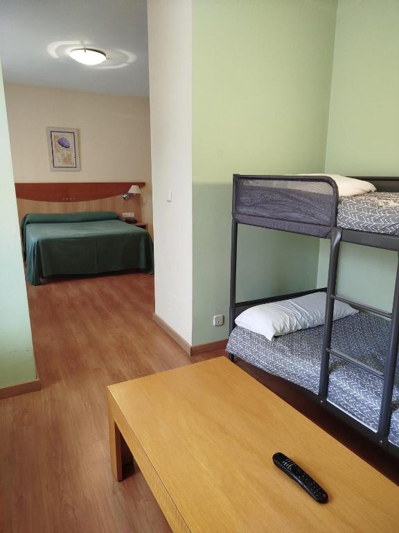 Hotel Torques - Habitación Familiar