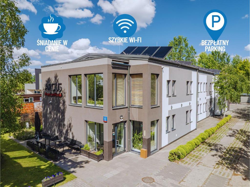 Budova, v ktorej sa hostel nachádza