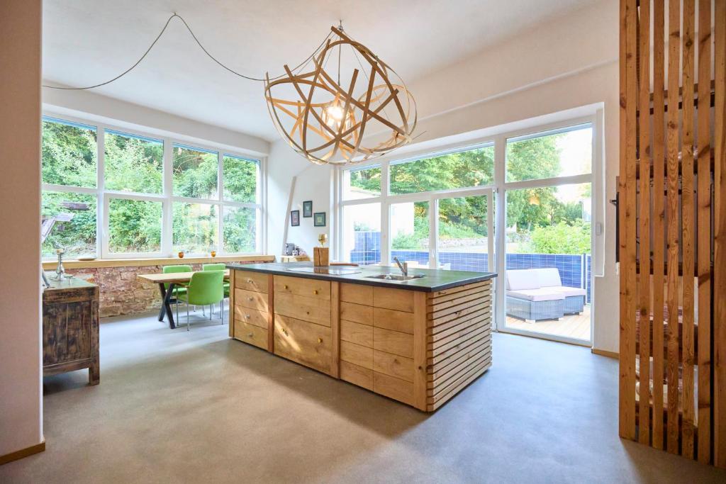 Χώρος καθιστικού στο Coole Lofts