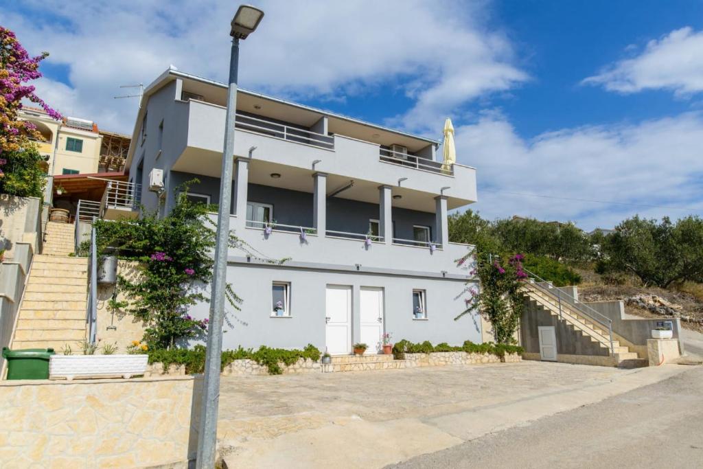 Apartmani Nela
