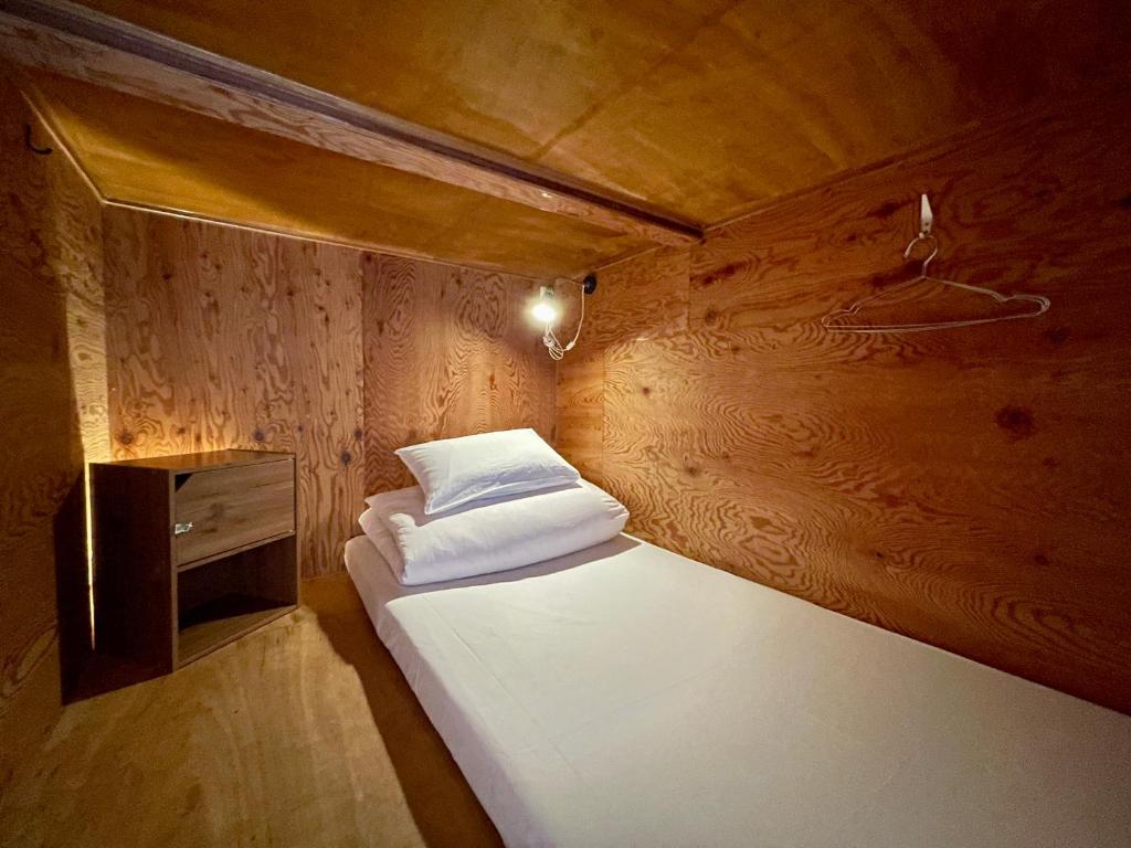 Voodi või voodid majutusasutuse Nomad Hostel Classic toas