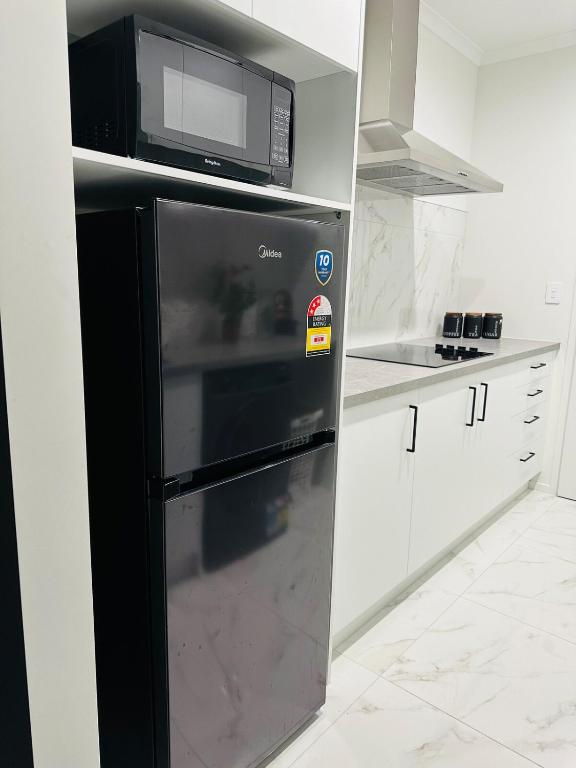 Cozy Retreat Close to Lake - Resim 11