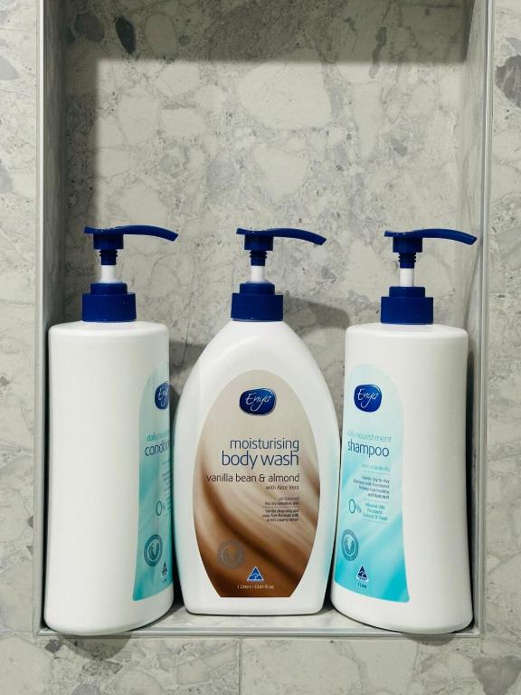 Cozy Retreat Close to Lake - Resim 18