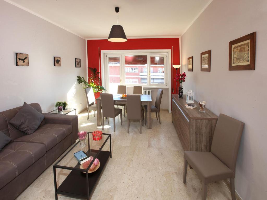 A seating area at Alice Home