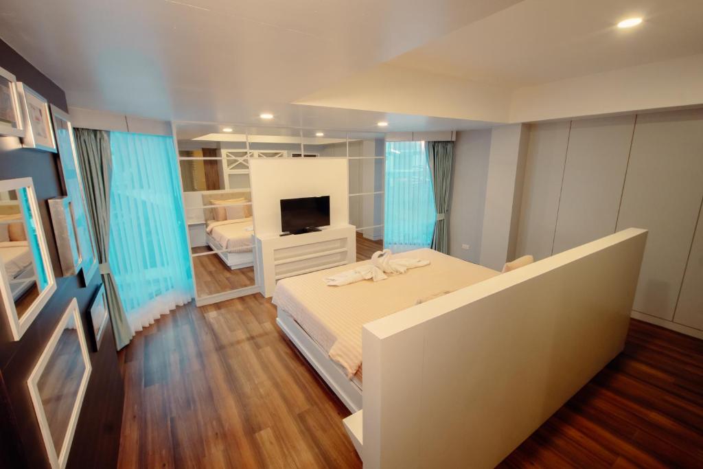 Nova Pattaya Sea View - Resim 13