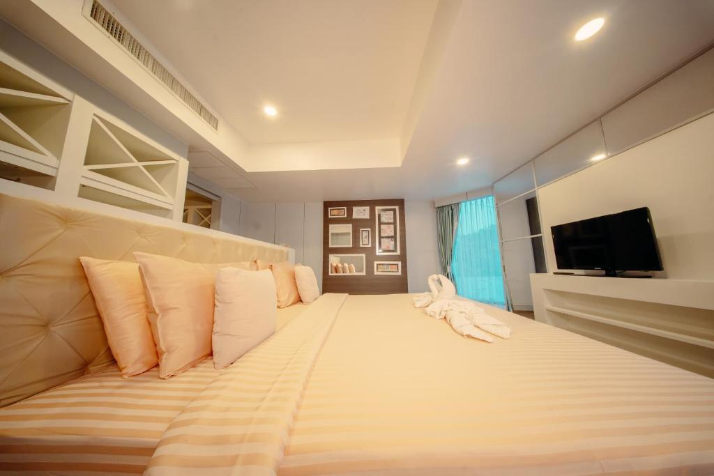 Nova Pattaya Sea View - Resim 6