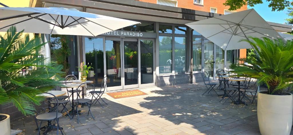 Restaurace v ubytování HOTEL PARADISO