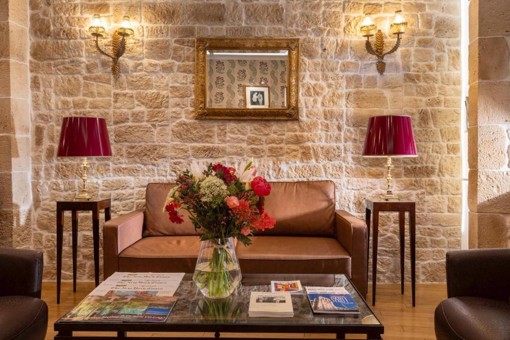 Relais Hôtel du Vieux Paris - Resim 35