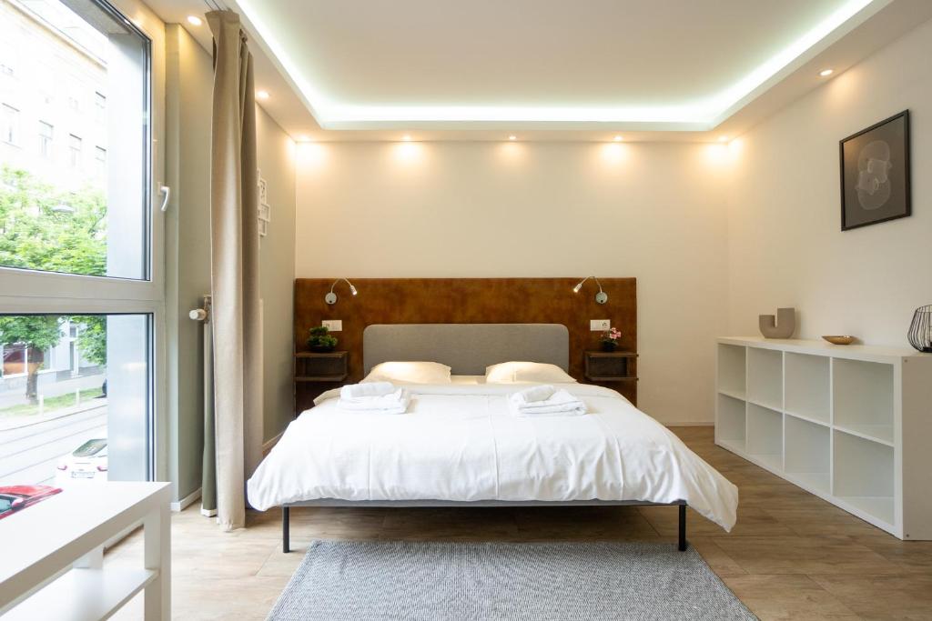 Modern Studio with Queen-Size Bed, Self Check-in K5