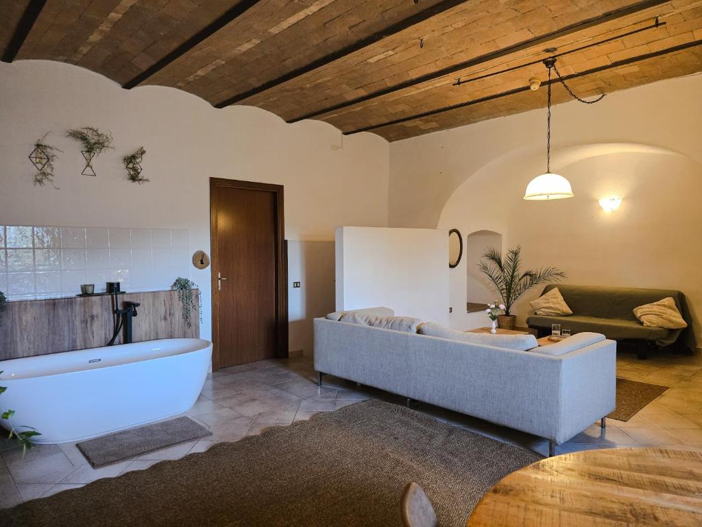 Fotografie z fotogalerie ubytování Le Valli Tuscany v destinaci Pomarance