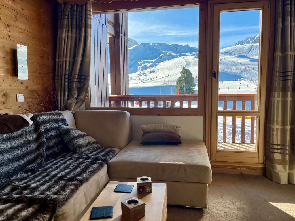 Appartement Ski aux pieds 3 ch balcon vue pistes et place parking