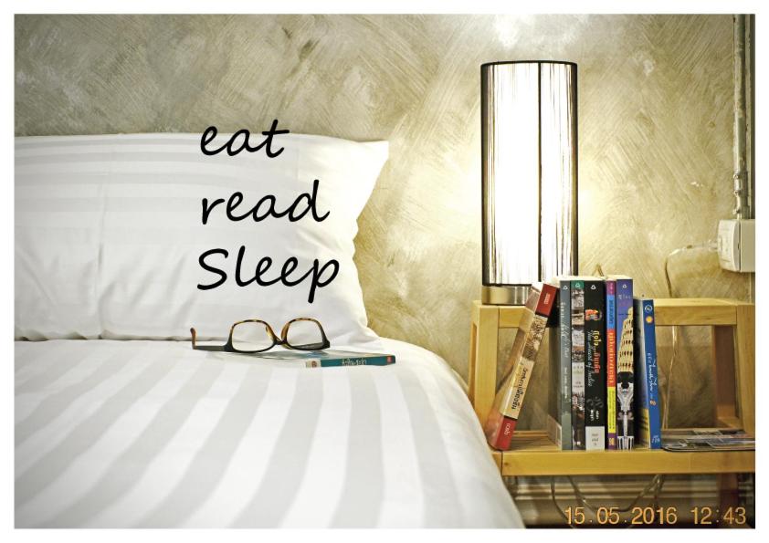 Goodfellas Thong lo Hostel #NO CHECK IN AFTER 5 PM-CHECK IN TIME NEEDED# - 7