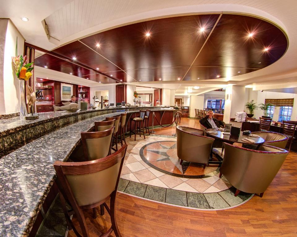 Ресторан / где поесть в City Lodge Hotel V&A Waterfront