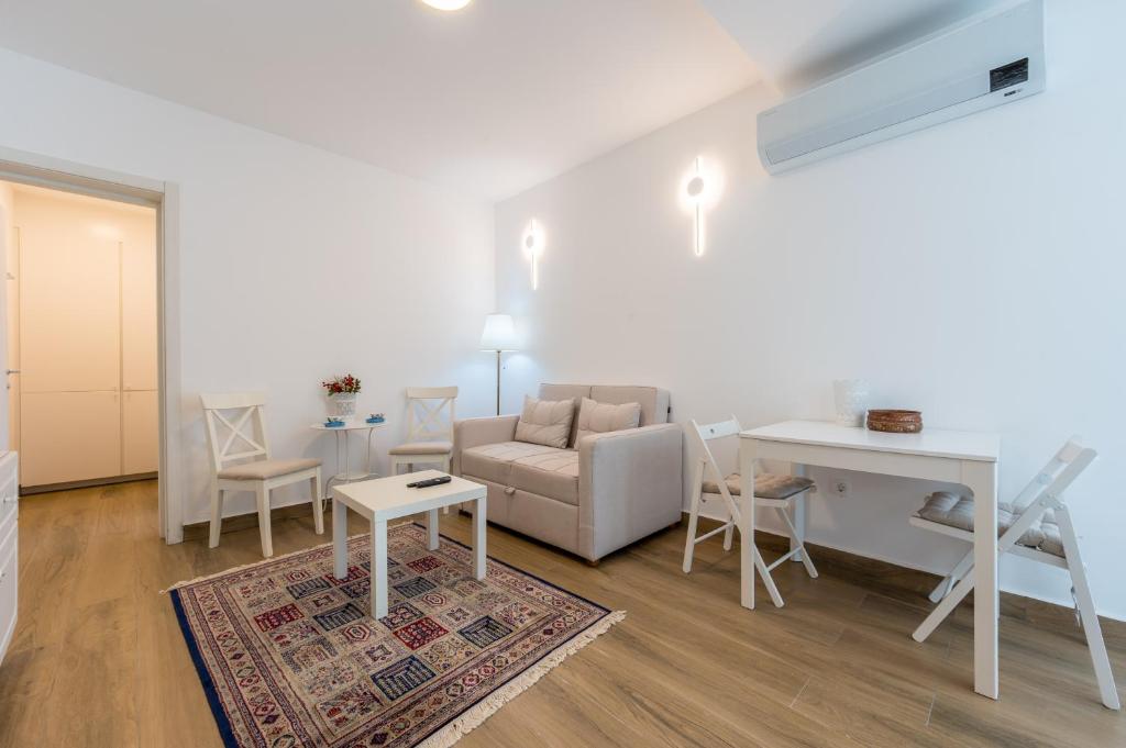 Χώρος καθιστικού στο Symphony Tivat Apartment