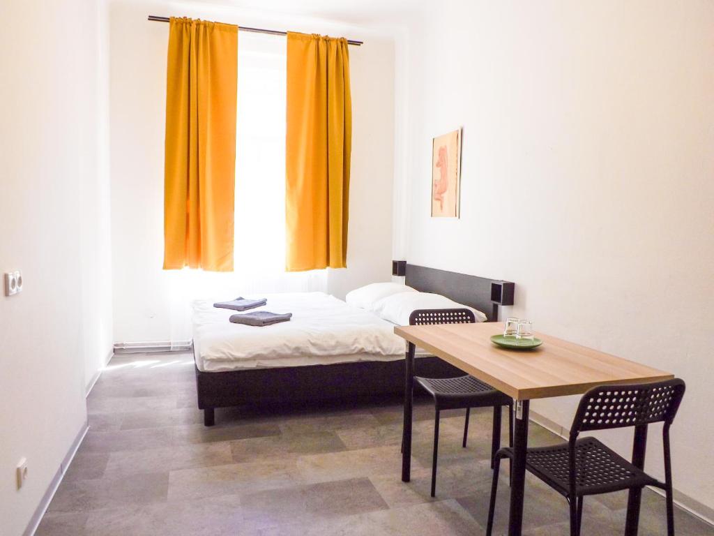 Ένα ή περισσότερα κρεβάτια σε δωμάτιο στο Soukromý pokoj C3 v centru Prahy