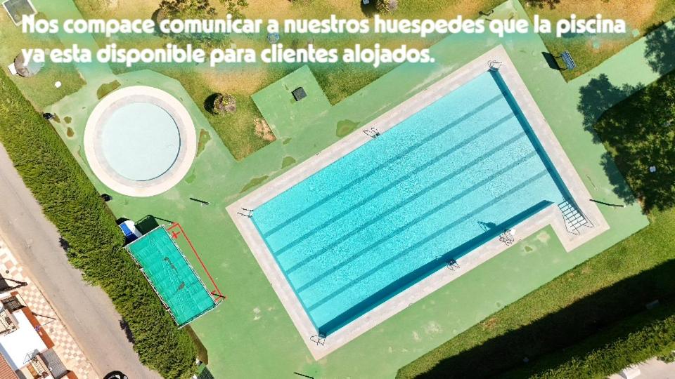 Bazén v ubytování Hotel Antequera Rural Fortes La Nuit nebo v jeho okolí