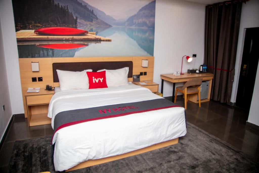 Postelja oz. postelje v sobi nastanitve Ivy Hotel Emerald