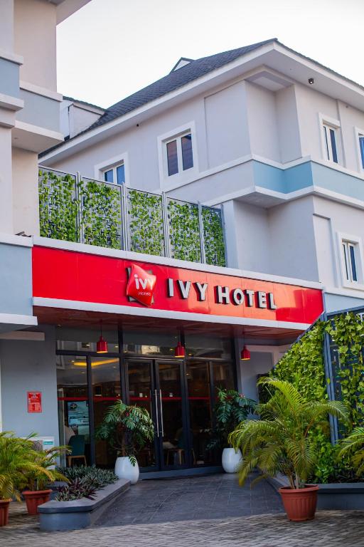Zgradba, v kateri se nahaja hotel