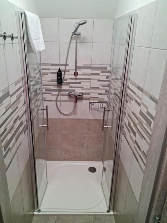 Koupelna v ubytování Apartmány Žireč