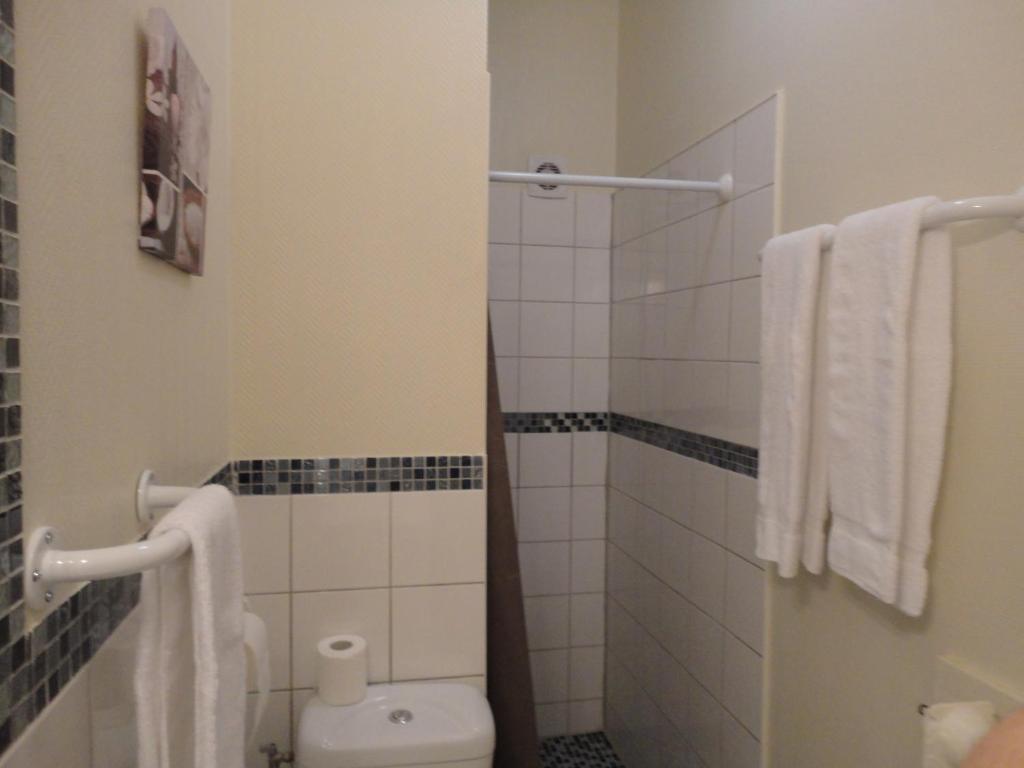 Koupelna v ubytování Hôtel des 2 Gares