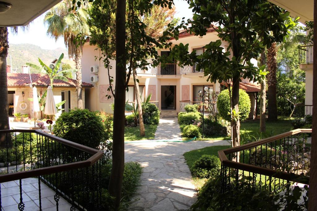 Zahrada ubytování Nirvana Hotel