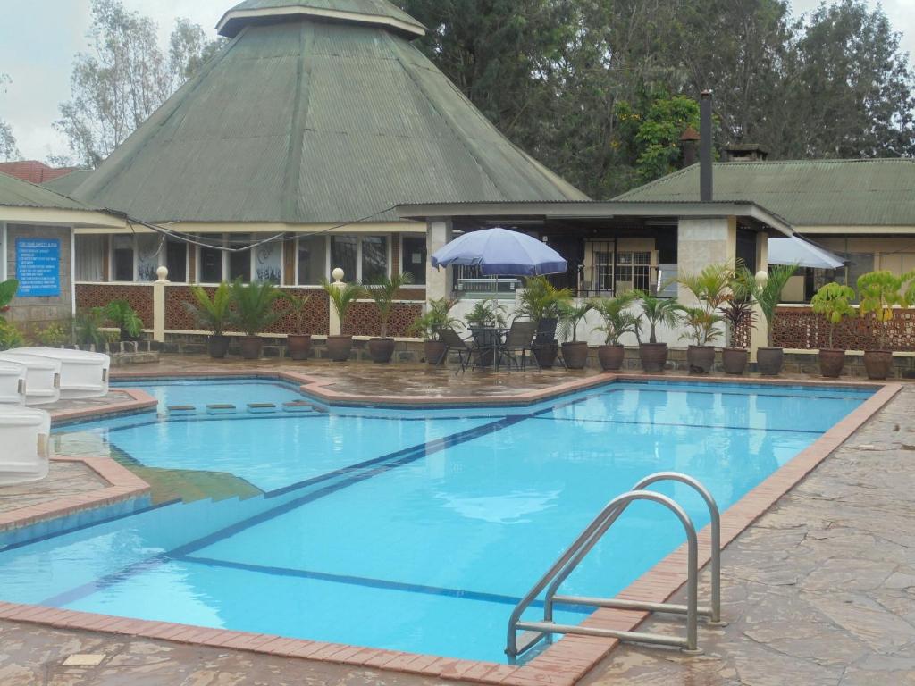 Bazén v ubytování Royale Health Club nebo v jeho okolí