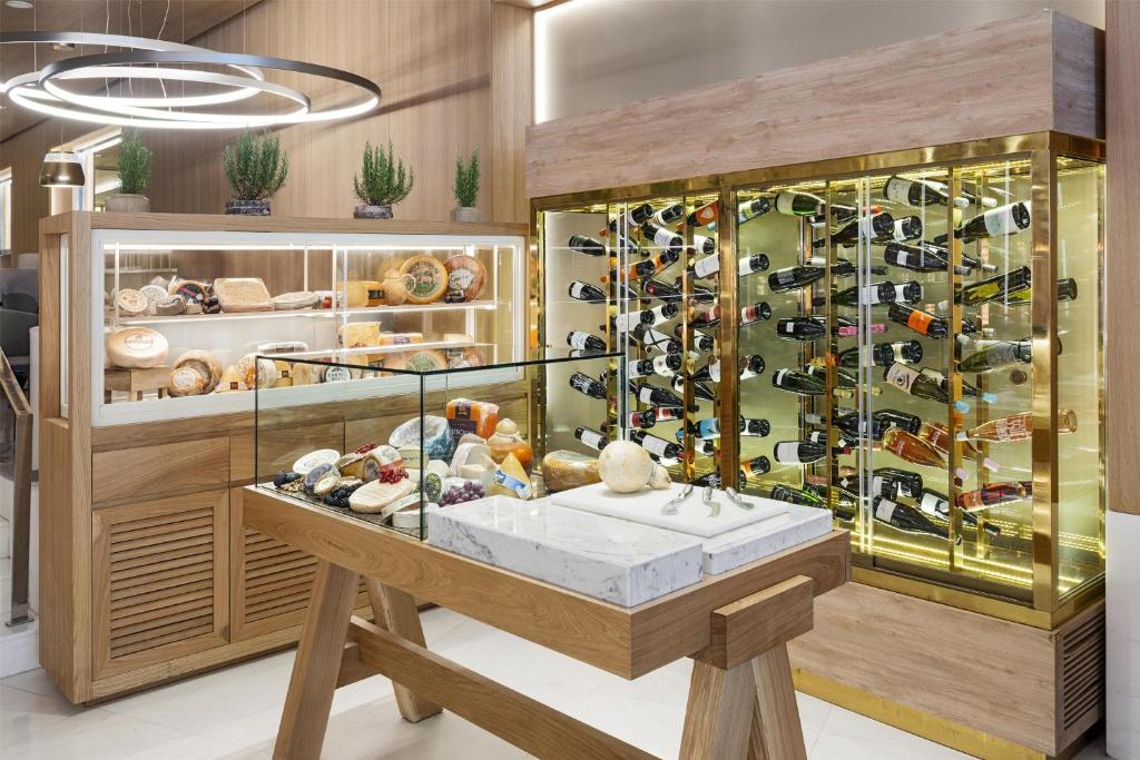 NH Collection Barcelona Gran Hotel Calderon - Resim 39