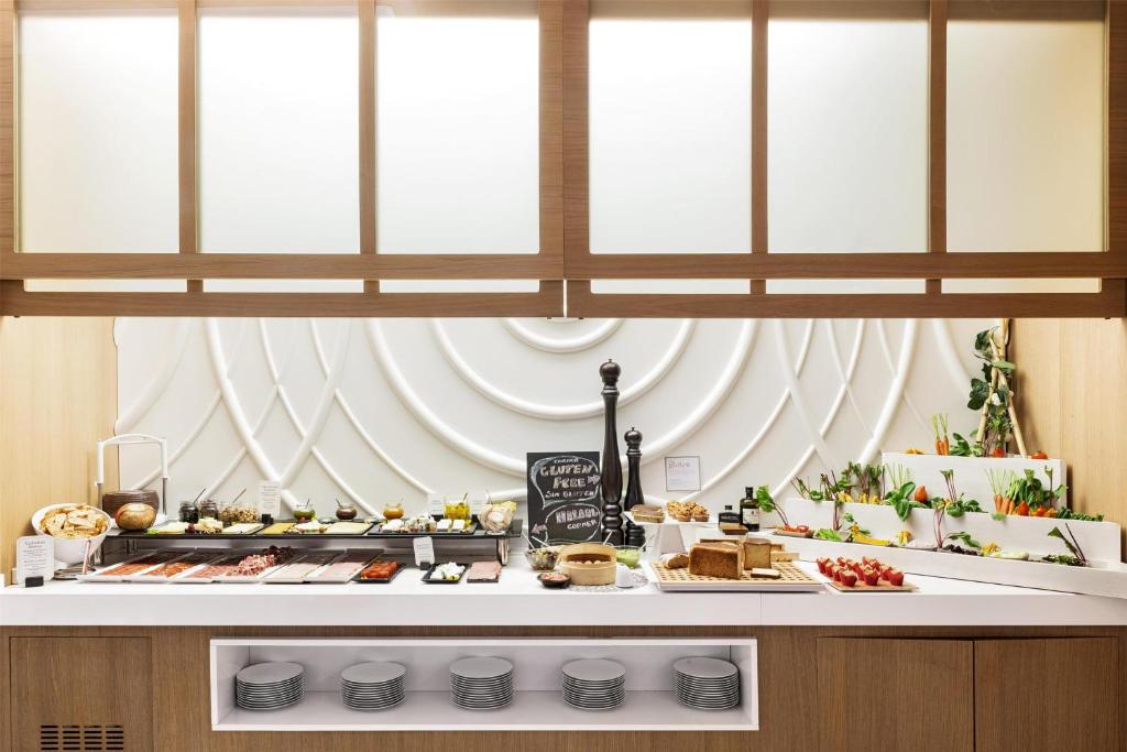 NH Collection Barcelona Gran Hotel Calderon - Resim 40