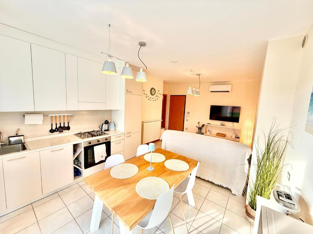 Nhà bếp/bếp nhỏ tại Sandra