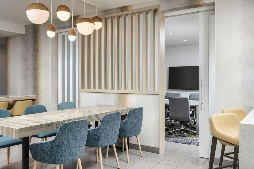 TownePlace Suites by Marriott Hixson photo