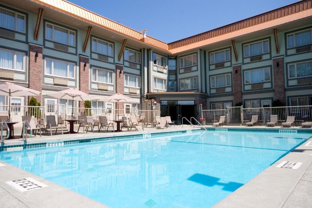 Holiday Inn Victoria - Elk Lake by IHG - Resim 15