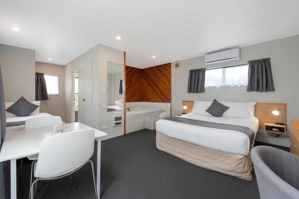 ASURE Macy's Motor Inn - Resim 43