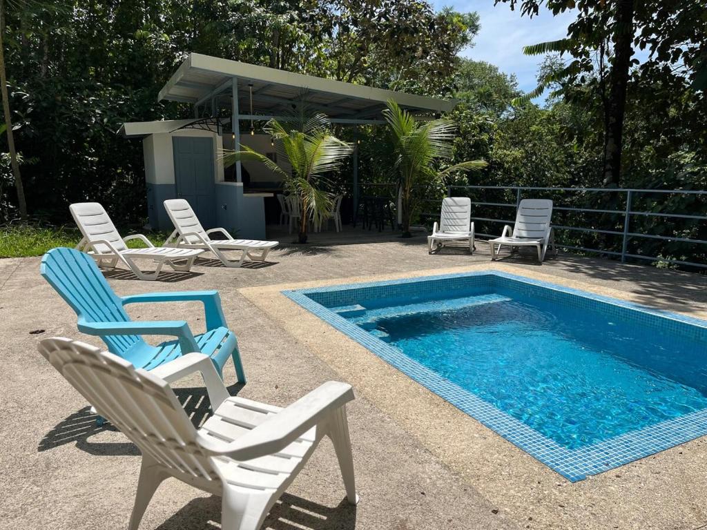 Πισίνα στο ή κοντά στο Casa Ballena with Beach Access and Private Pool